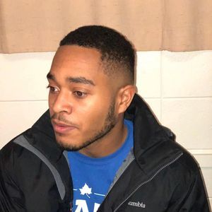 Meet your Posher, Derrick